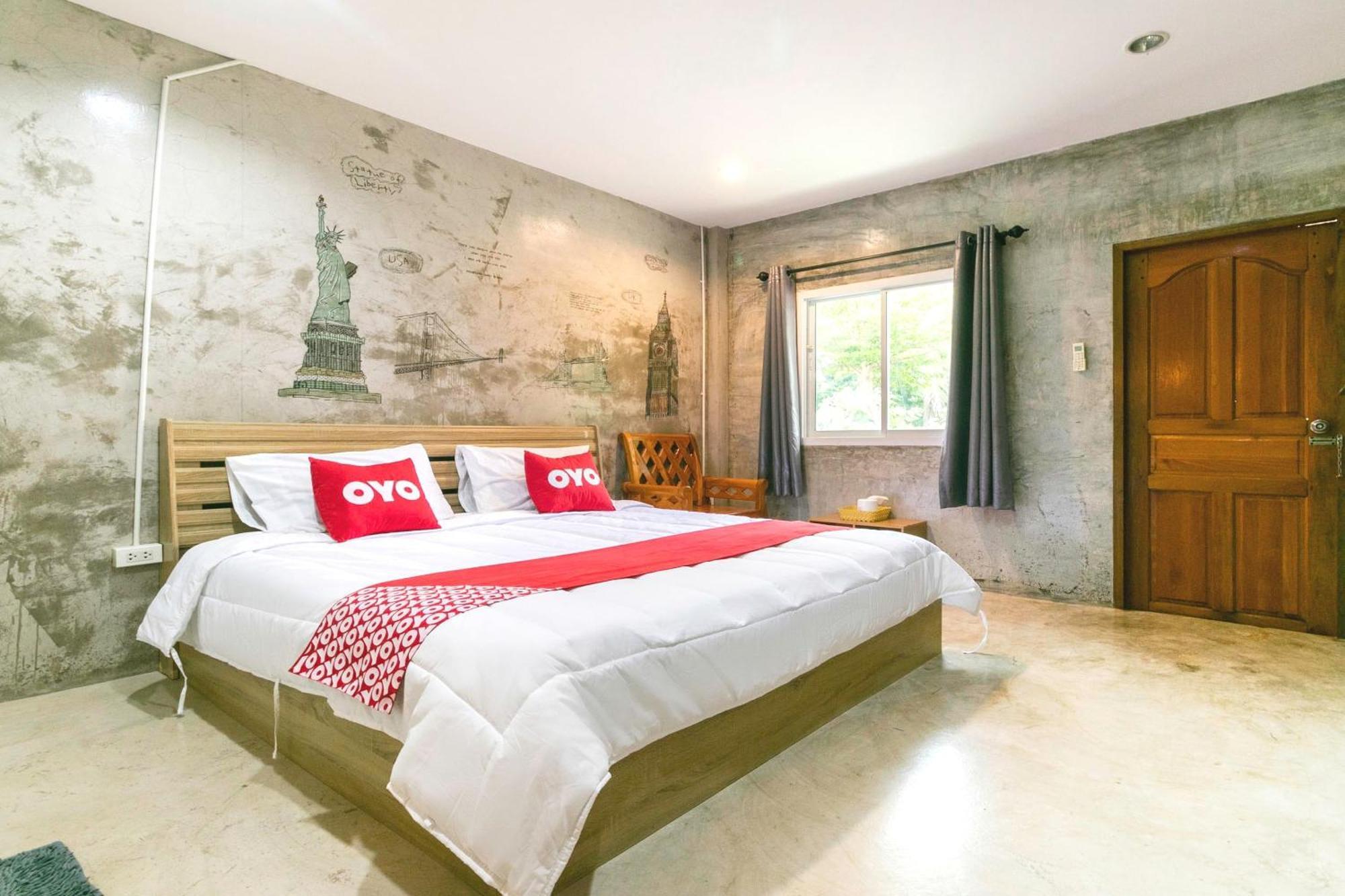 The Rome Resort Pran Buri Bagian luar foto
